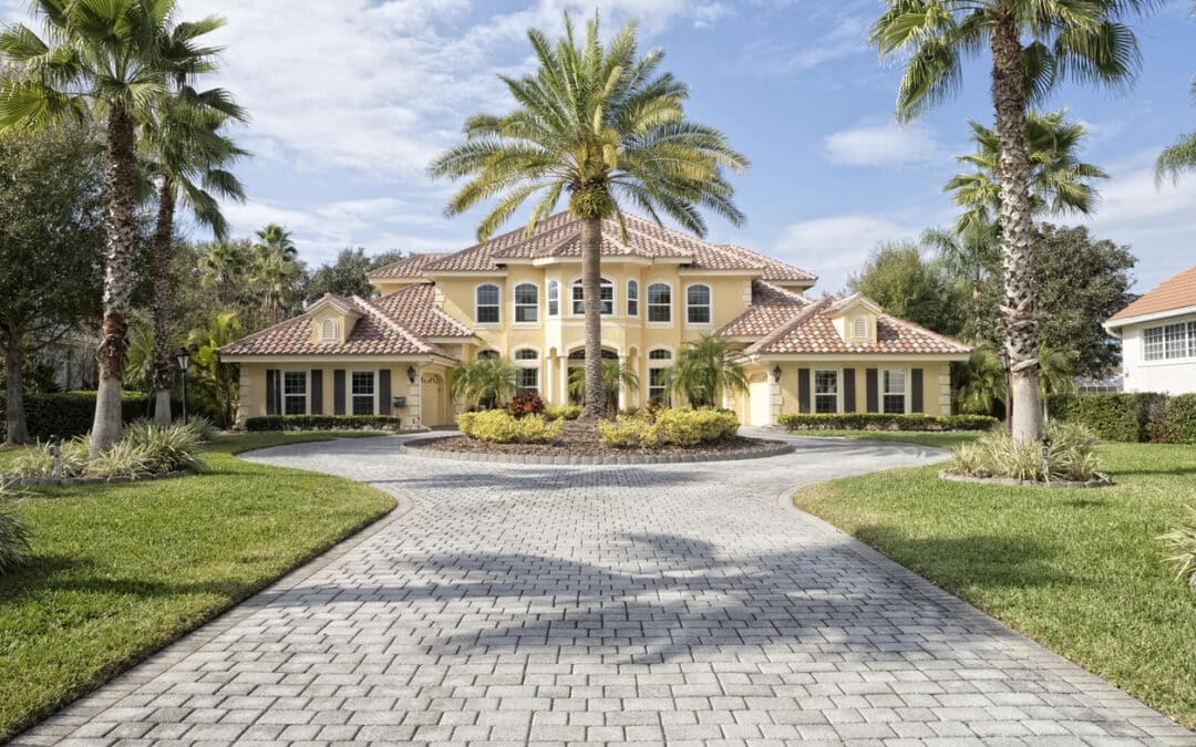 What Private Families Expect From House Managers in the USA